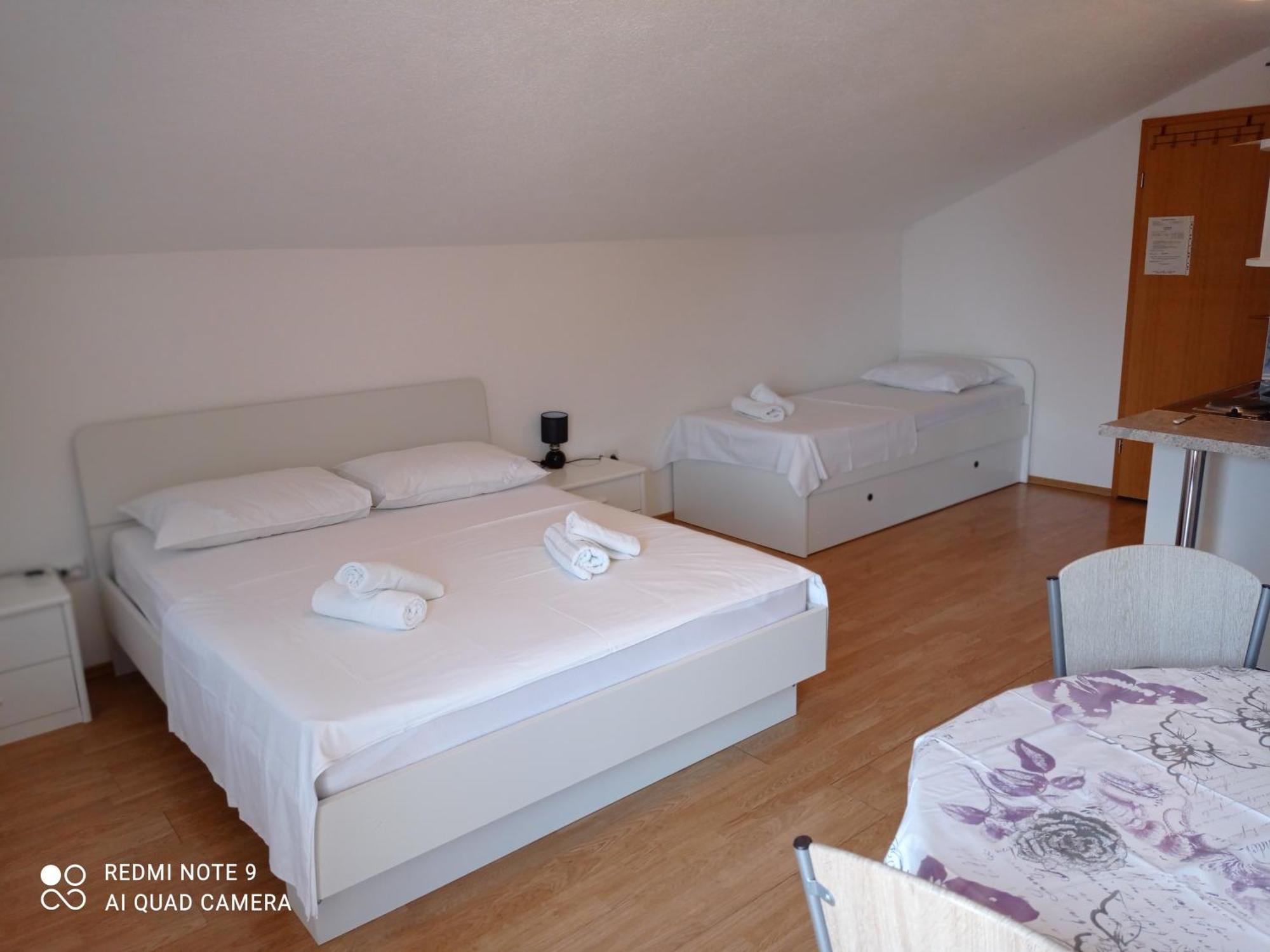 Apartments Mihovil Omiš Pokoj fotografie