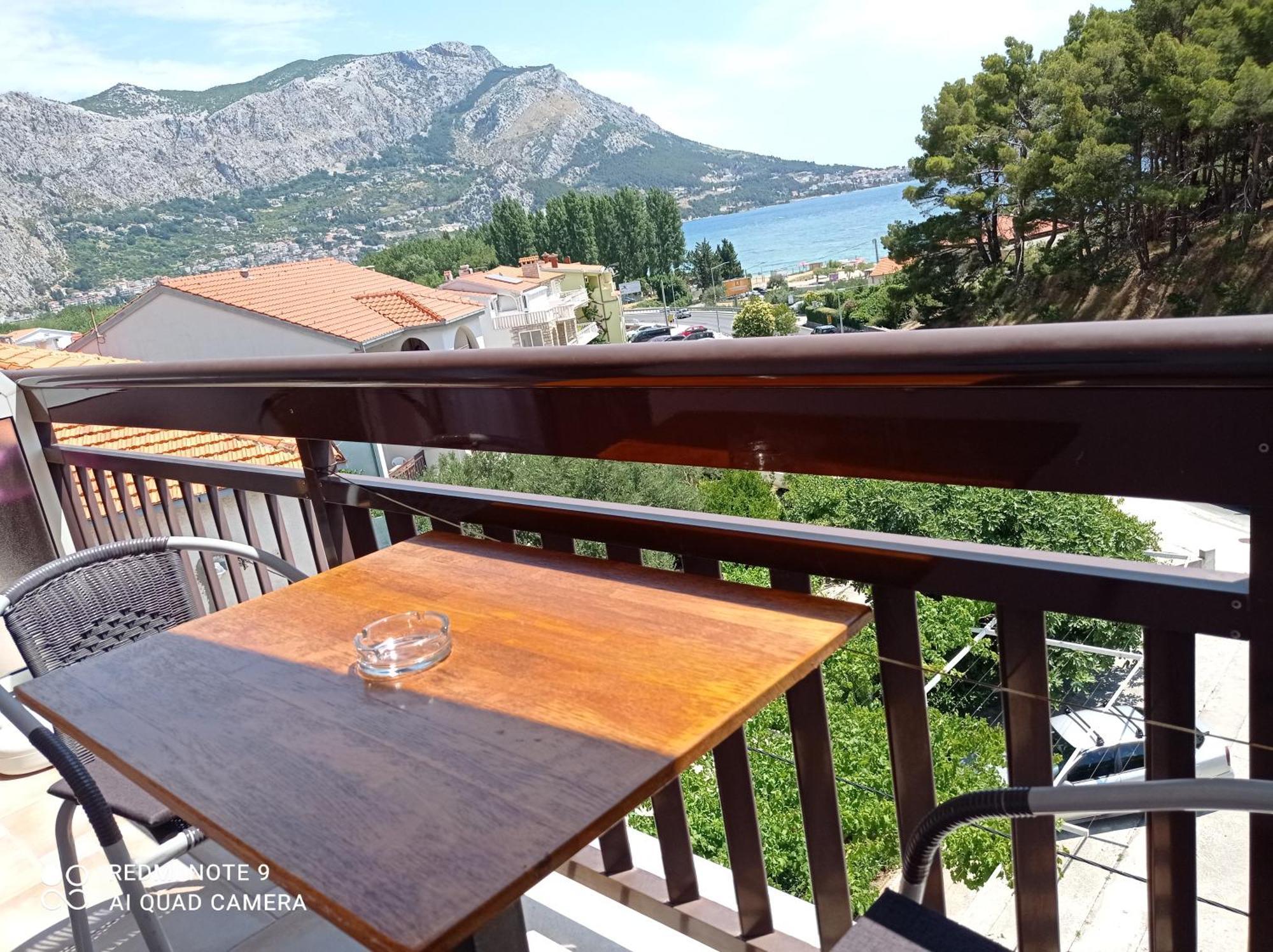 Apartments Mihovil Omiš Pokoj fotografie